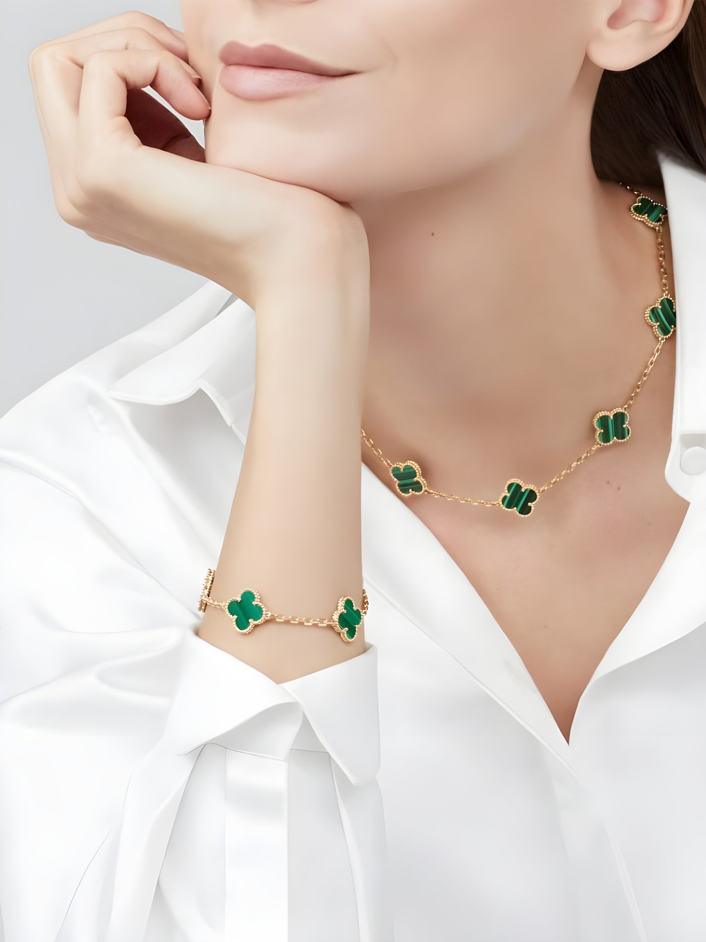 CLOVER DELUXE NECKLACE | GREEN