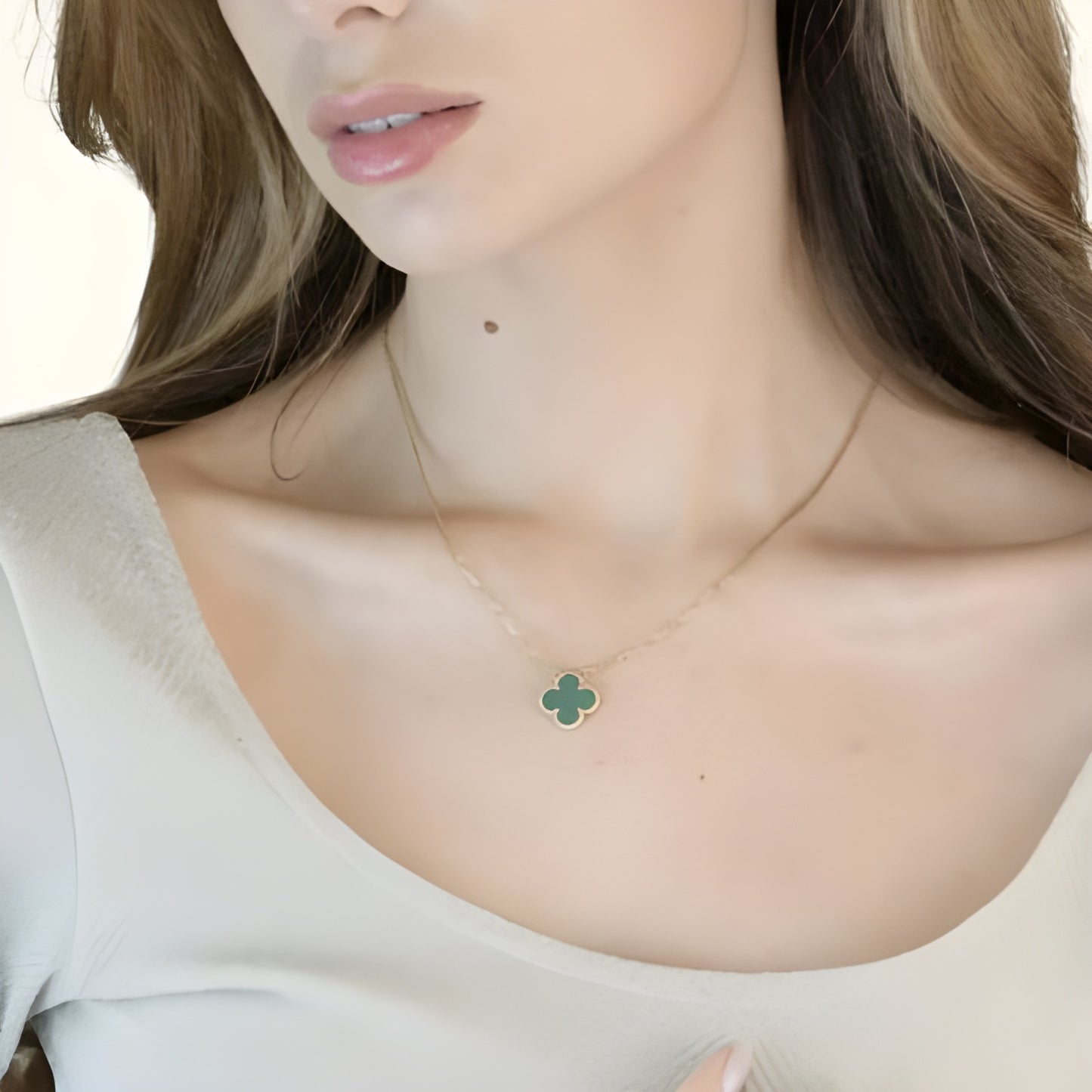 CLOVER NECKLACE | GREEN