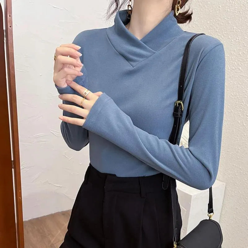 Beverly | Elegant Turtleneck Fit